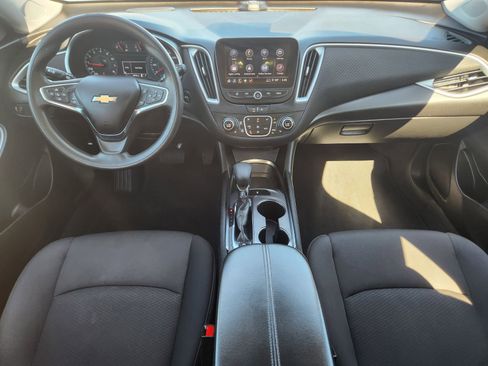 Used 2023 Chevrolet Malibu LT FWD image 29