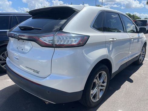 Used 2017 Ford Edge Titanium w/ Technology Package AWD/4WD image 4