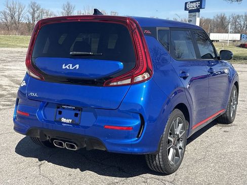 Used 2022 Kia Soul Turbo image 8