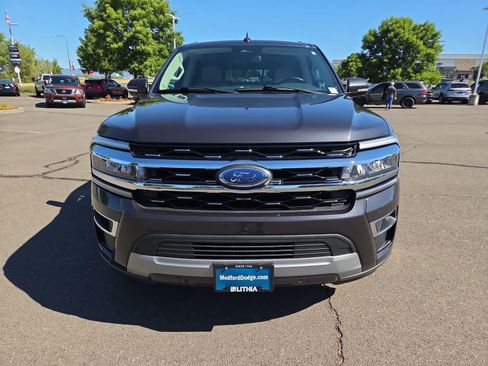 Used 2024 Ford Expedition Limited AWD/4WD image 14