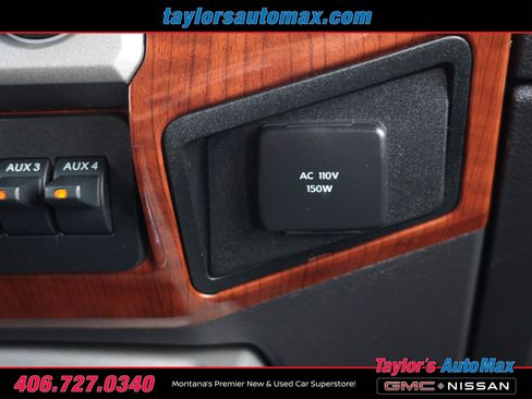 Used 2015 Ford F250 King Ranch w/ FX4 Off-Road Package AWD/4WD image 23