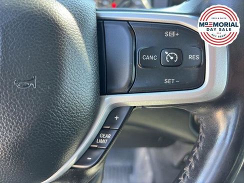 Certified 2022 RAM 1500 Big Horn AWD/4WD image 14