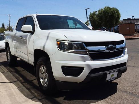 Used 2018 Chevrolet Colorado W/T w/ WT Convenience Package RWD image 18