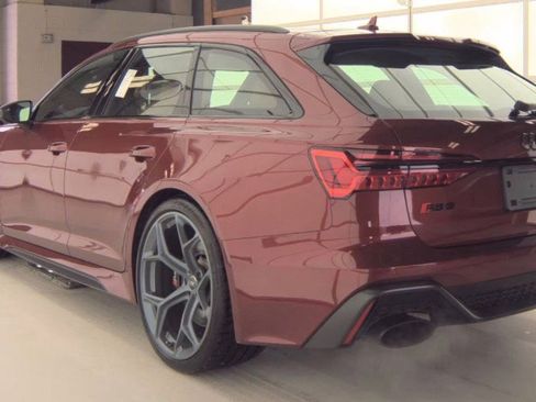 Used 2024 Audi RS 6 performance image 5