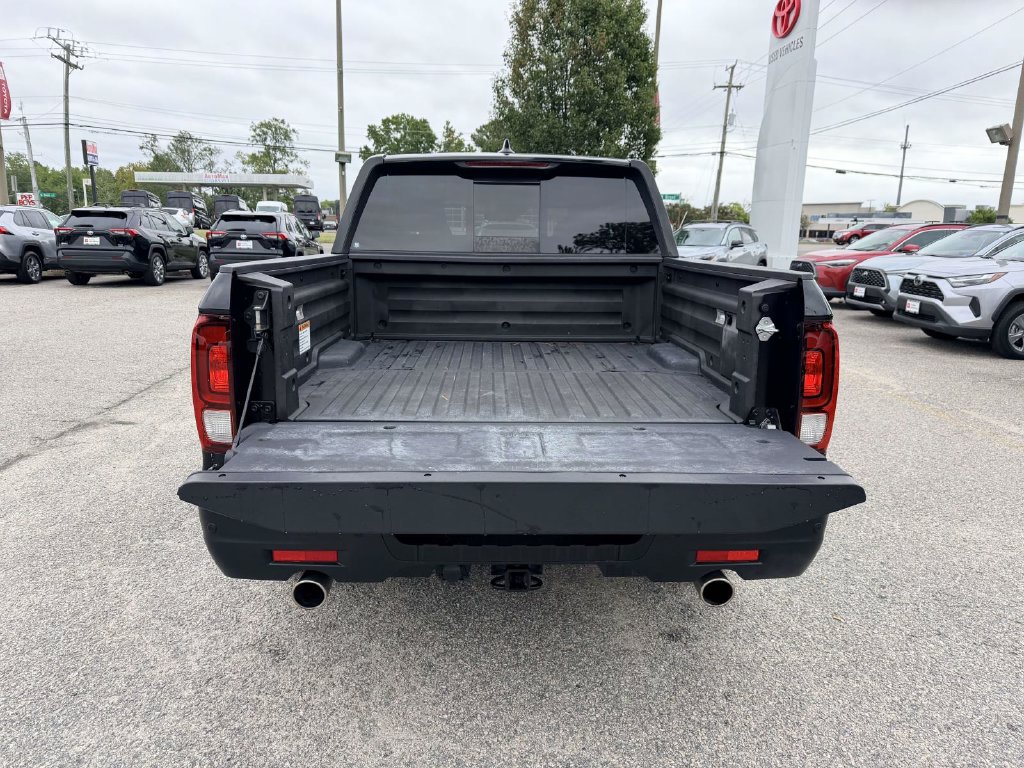 Used 2023 Honda Ridgeline Black Edition image 14