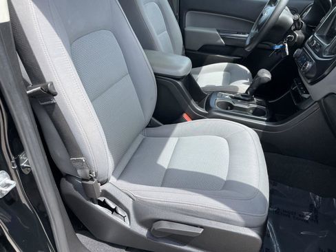 Used 2020 Chevrolet Colorado W/T w/ WT Convenience Package image 26