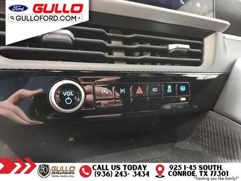 Used 2025 Ford Explorer ST-Line image 26