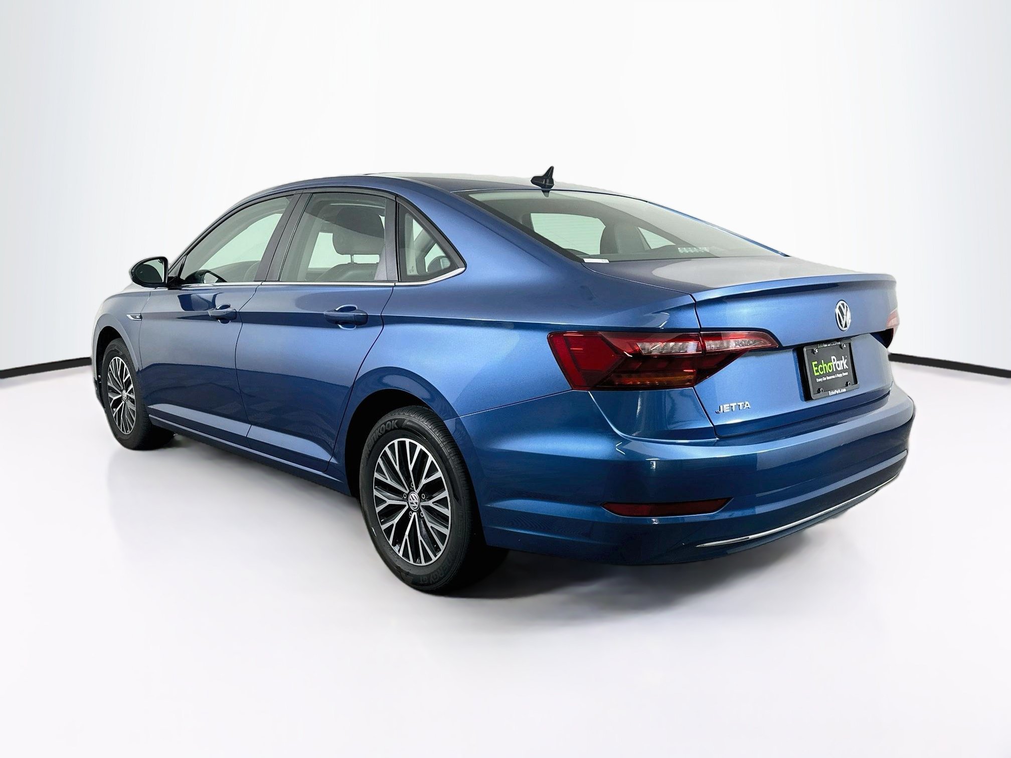 Used 2019 Volkswagen Jetta SEL FWD image 5