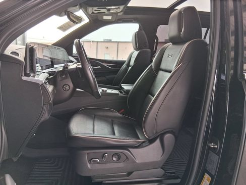 Used 2023 Cadillac Escalade ESV Premium Luxury RWD image 20