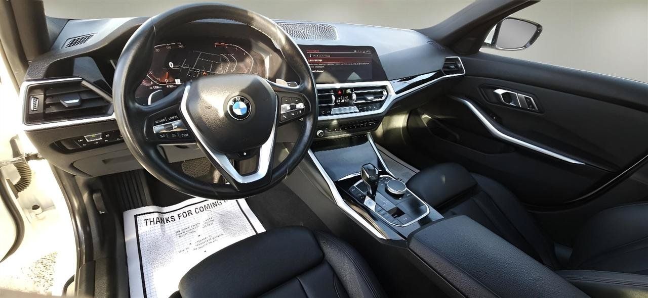 Used 2019 BMW 330i xDrive Sedan w/ Convenience Package AWD/4WD image 9