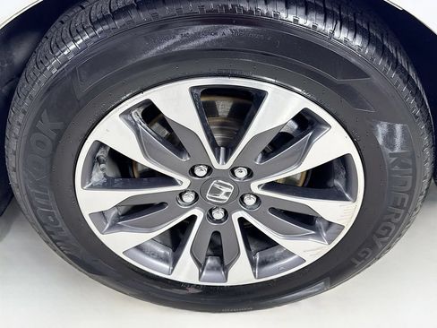 Certified 2023 Honda Odyssey EX-L image 44