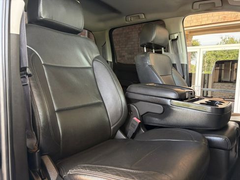 Used 2014 Chevrolet Silverado 1500 LT w/ LT Convenience Package AWD/4WD image 18