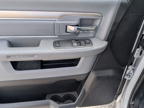 Used 2020 RAM 1500 Tradesman w/ Popular Equipment Group RWD image 17