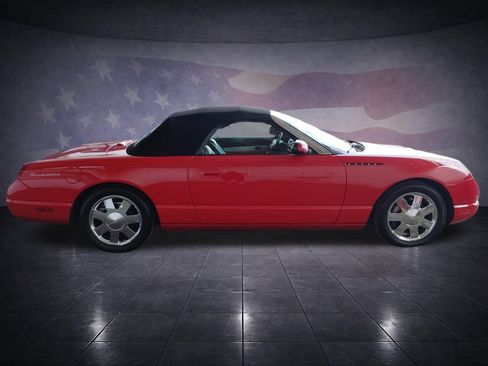 Used 2002 Ford Thunderbird RWD image 6