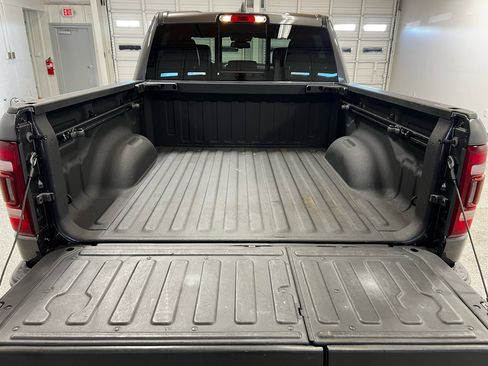 Used 2020 RAM 1500 Laramie w/ Sport Appearance Package image 10