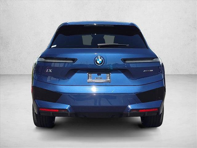 Used 2024 BMW iX xDrive50 w/ Premium Package AWD/4WD image 6