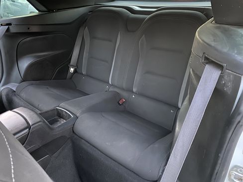 Used 2019 Chevrolet Camaro LT image 19