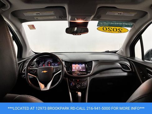 Used 2020 Chevrolet Trax LT w/ Sun & Sound Package AWD/4WD image 20