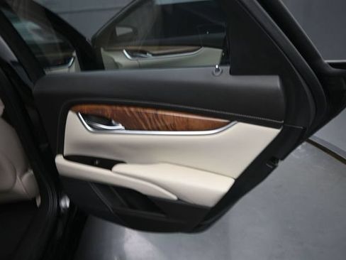 Used 2018 Cadillac XTS Luxury FWD image 14
