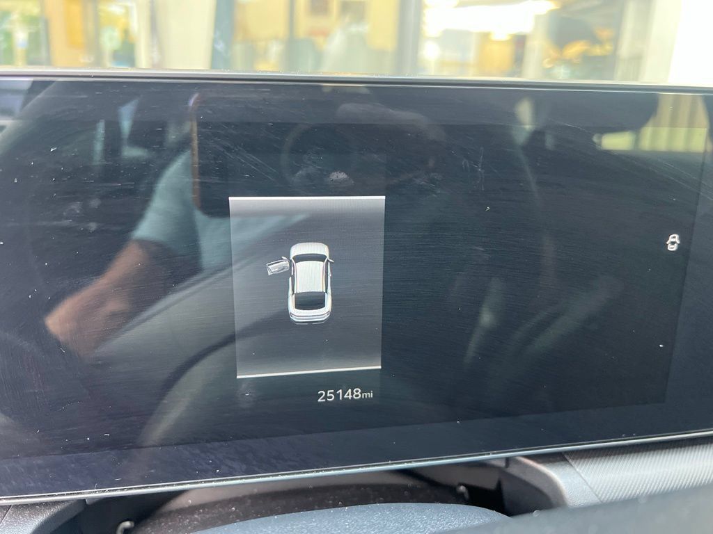 Certified 2025 Kia K4 FWD image 9