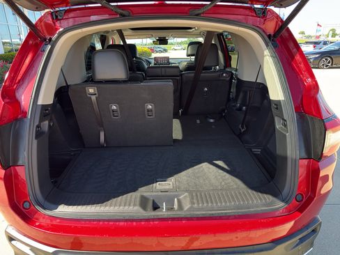 Used 2025 Honda Pilot Elite image 19