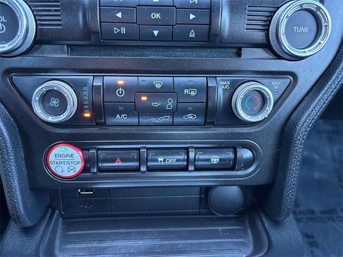 Used 2016 Ford Mustang V6 w/ Equipment Group 051A image 21