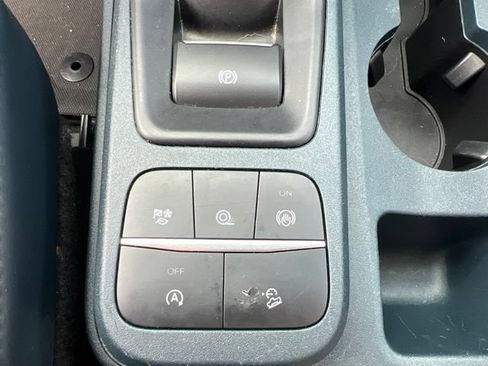 Used 2022 Ford Maverick Lariat w/ Lariat Luxury Package AWD/4WD image 28