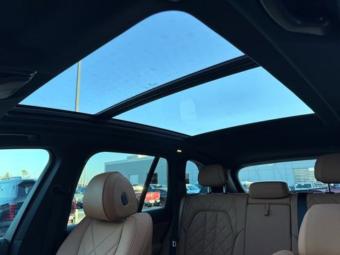 Used 2024 BMW X5 xDrive40i w/ Premium Package image 15