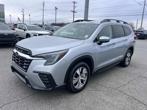 Used 2025 Subaru Ascent Premium w/ Popular Package #2 image 3