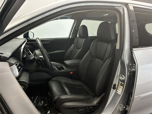 Used 2024 Subaru Outback Touring image 11