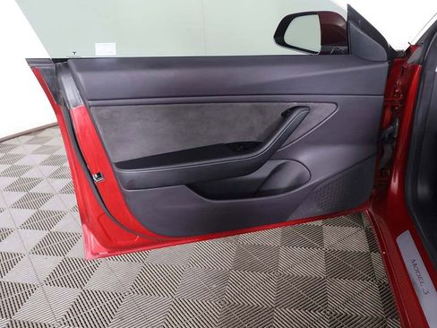 Used 2019 Tesla Model 3 Long Range image 24