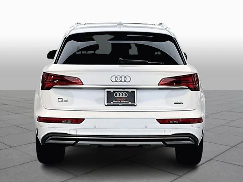 Used 2021 Audi Q5 Premium Plus w/ Premium Plus Package image 4