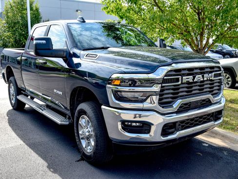 Used 2026 RAM 2500 Big Horn AWD/4WD image 14