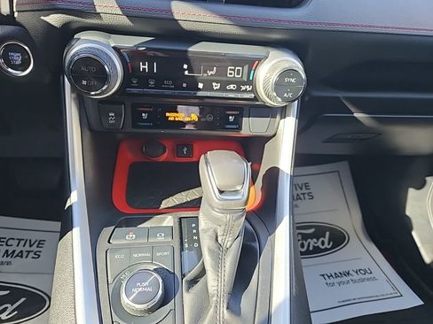 Used 2022 Toyota RAV4 TRD Off-Road image 23