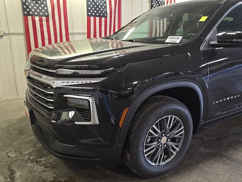 New 2026 Chevrolet Traverse LT image 5