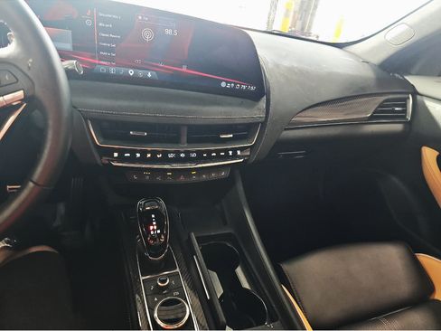 Used 2025 Cadillac CT5 V Blackwing w/ Precision Package RWD image 10