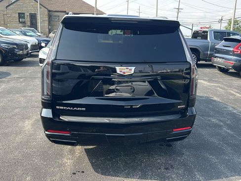 Used 2025 Cadillac Escalade Sport Platinum AWD/4WD image 6