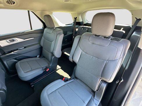 New 2026 Ford Explorer Active image 24