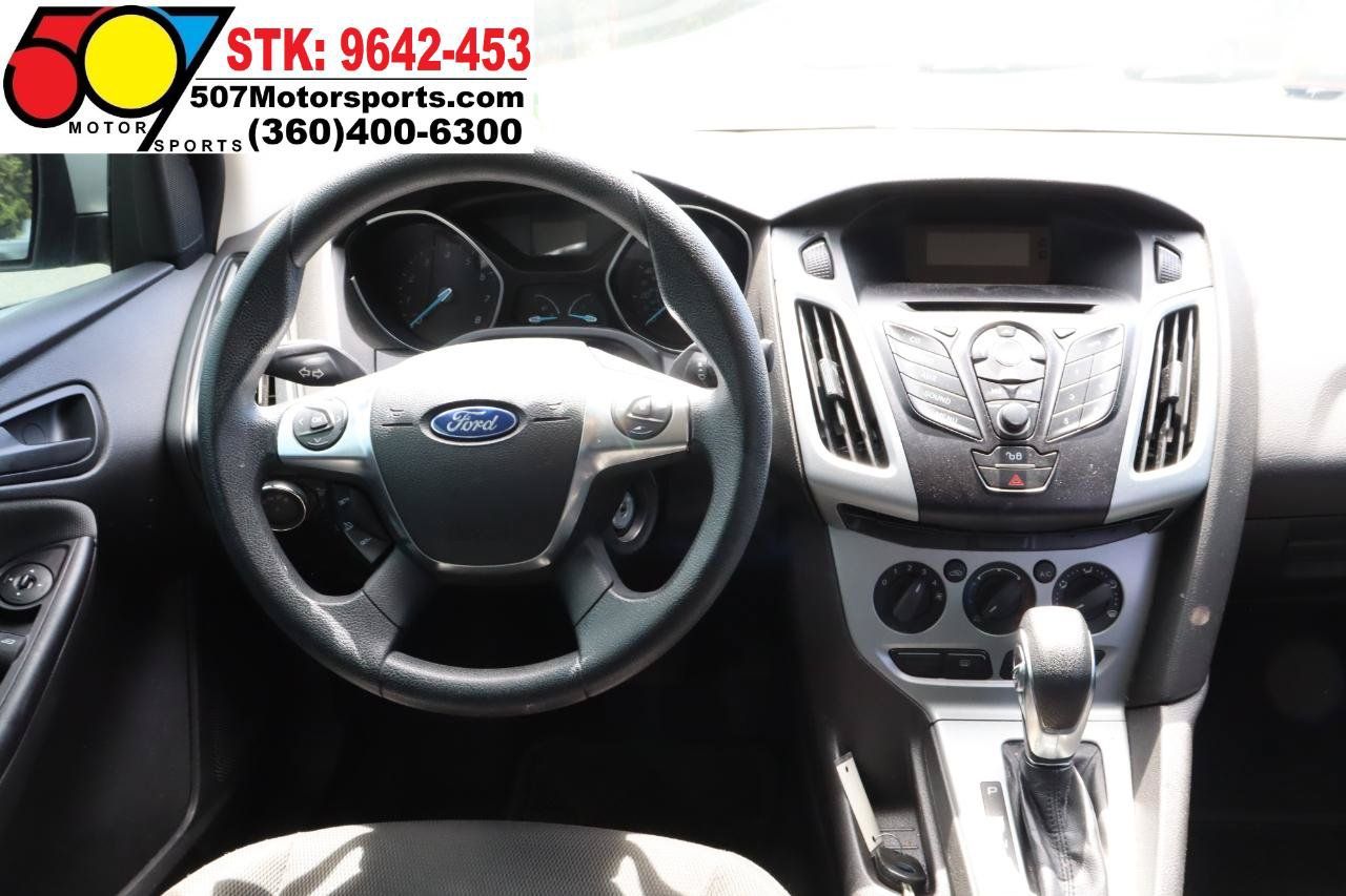 Used 2012 Ford Focus SE FWD image 15