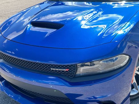 Used 2019 Dodge Charger R/T w/ Plus Group RWD image 11
