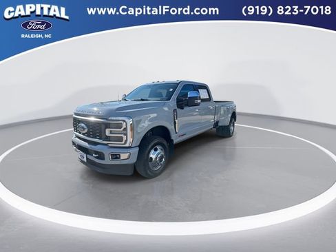 Used 2024 Ford F350 Limited w/ FX4 Off-Road Package image 4