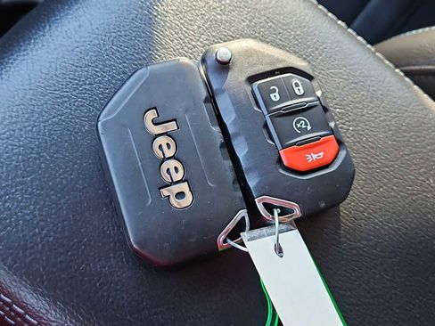 Used 2023 Jeep Wrangler Rubicon w/ Cold Weather Group image 35