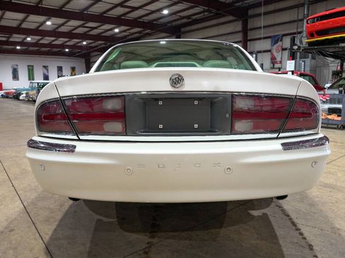 Used 2003 Buick Park Avenue Ultra FWD image 7