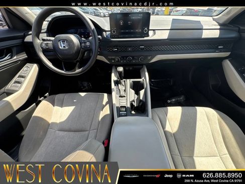 Used 2025 Honda Accord SE image 32