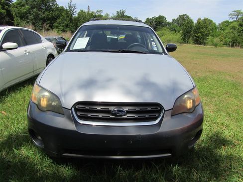 Used 2005 Subaru Outback 2.5i AWD/4WD image 2