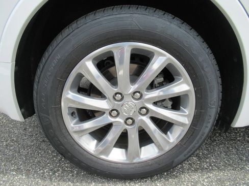 Used 2020 Buick Envision Essence FWD image 8