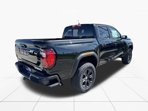 Used 2024 GMC Canyon Elevation w/ Convenience Package RWD image 6