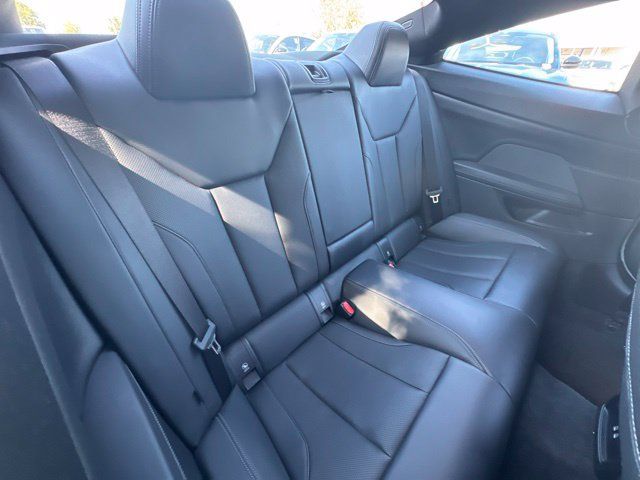 Used 2023 BMW 430i Coupe w/ M Sport Package RWD image 9