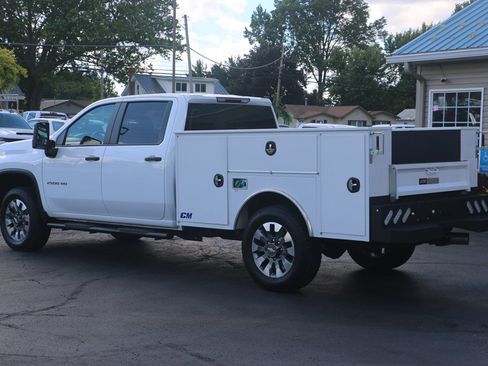 Used 2025 Chevrolet Silverado 2500 Custom w/ Custom Value Package AWD/4WD image 3