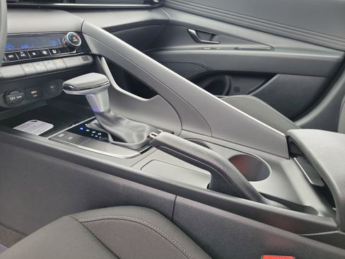 New 2026 Hyundai Elantra Sport FWD image 12